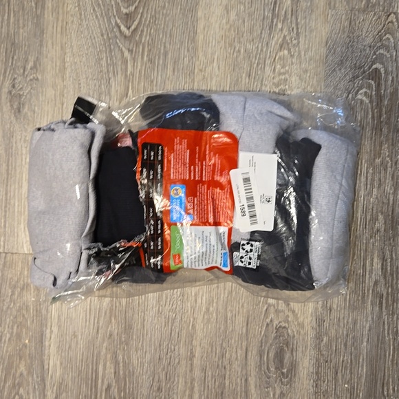 NWT Hanes 3XL Mens 6 Tagless Tanks - Picture 4 of 4